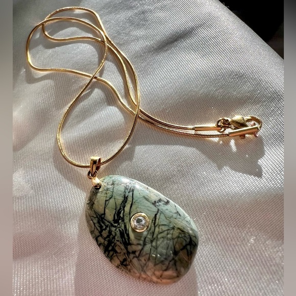 Handmade Turquoise Necklace - Picture 5 of 5